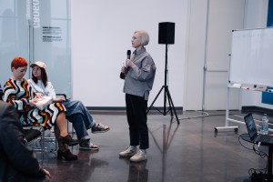 «Суета вокруг дивана»: Булычёв, Лем и братья Стругацкие