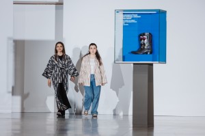 Модный показ в Ельцин Центре. Международная неделя моды UF LAB