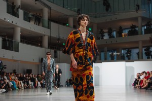 Модный показ в Ельцин Центре. Международная неделя моды UF LAB