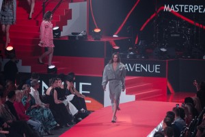 Модное шоу в День города. Международная неделя моды UF LAB