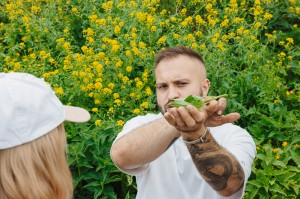 Сад трав. Илья Гомыранов. Многоногие соседи. Путешествие в микромир