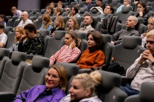 «Лженаука: бороться или смириться?» Лекция Евгения Кузьмишина в Ельцин Центре