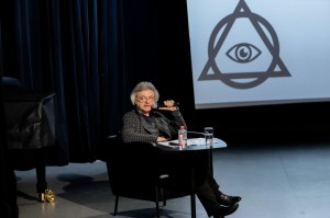 «Лженаука: бороться или смириться?» Лекция Евгения Кузьмишина в Ельцин Центре