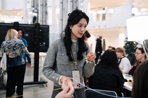 Программа «Смыслы современного Китая». Мастер-класс по плетению китайских узелков чжунгоцзе