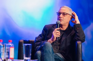 «Два города». Встреча с писателем Евгением Чижовым