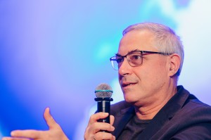 «Два города». Встреча с писателем Евгением Чижовым