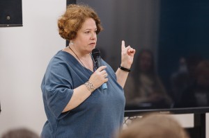 Арина Бородина о российских адаптациях зарубежных сериалов