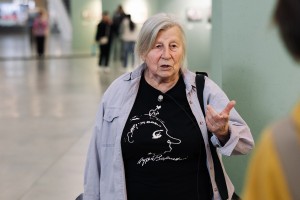 Пресс-тур по выставке Генриетты Перьян «Оттепель. Фото на память»