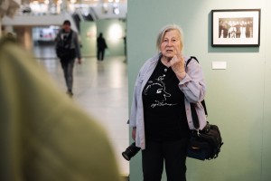 Пресс-тур по выставке Генриетты Перьян «Оттепель. Фото на память»