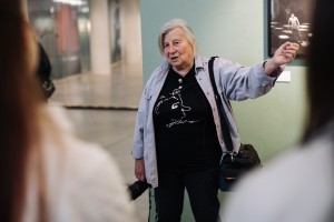 Пресс-тур по выставке Генриетты Перьян «Оттепель. Фото на память»