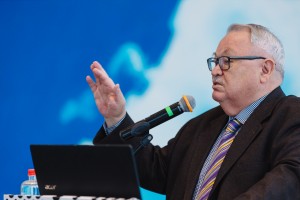 Лекция Рудольфа Пихои «Перестройка как неизбежность»