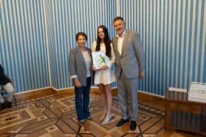 Вручение сертификатов теннисным стипендиатам в Ельцин Центре