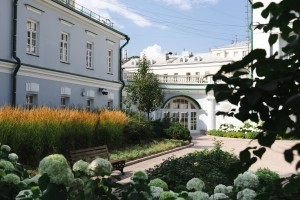 Усадьба Долгоруковых-Бобринских на Малой Никитской в Москве