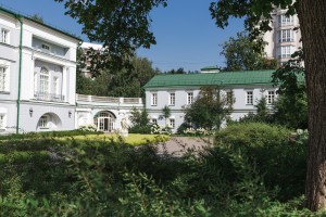 Усадьба Долгоруковых-Бобринских на Малой Никитской в Москве