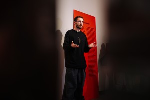 Пресс-тур с кураторами по выставке «Я последняя пятилетка. Новое искусство Казани»