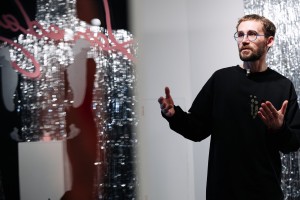 Пресс-тур с кураторами по выставке «Я последняя пятилетка. Новое искусство Казани»