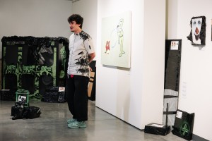 Пресс-тур с кураторами по выставке «Я последняя пятилетка. Новое искусство Казани»