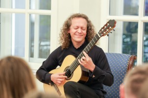 «Музыкальное путешествие с Юга на Север»: Елена Ревич и Дмитрий Илларионов