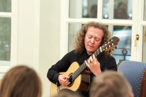 «Музыкальное путешествие с Юга на Север»: Елена Ревич и Дмитрий Илларионов