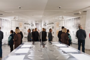 Выставка «10 лет в Центре»