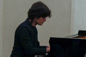 Концерт пианиста Ильи Папояна «Русские гении»