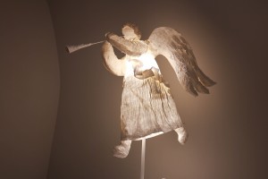 Открытие выставки Дины Хайченко «Другая песенка»