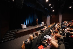 Премьера спектакля «Лучший Новый год»