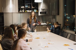 Трындельник в сочельник. Интерактивная программа для подростков