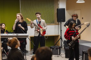 Трындельник в сочельник. Интерактивная программа для подростков