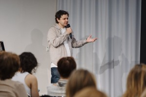 Лекция Станислава Дединского «Ирония судьбы, или старый новый канон новогоднего фильма»