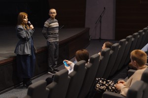 «Большая Земля». Премьерный показ и обсуждение фильма с режиссёром Юлией Трофимовой