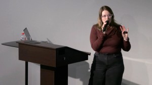 Лекция «От советской женщины к светской львице: трансформация образа женщины в 90-е» в Ельцин Центре