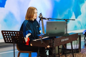 «Саундтрек 90-х»: женская поп-музыка 90-х в России