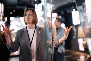 Экскурсия участников музыкальной резиденции по музею и Ельцин Центру