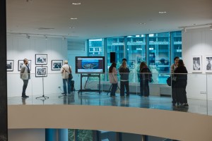 Открытие выставки фотографа Владимира Сычёва «Непарадный портрет советской жизни»