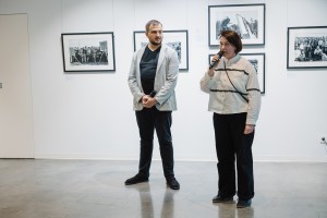 Открытие выставки фотографа Владимира Сычёва «Непарадный портрет советской жизни»