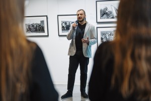 Открытие выставки фотографа Владимира Сычёва «Непарадный портрет советской жизни»