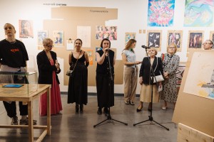 Открытие выставки «Быть рядом, но не там. 60 лет Уктусской школе» в Ельцин Центре