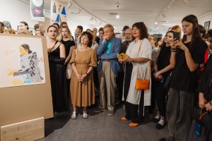 Открытие выставки «Быть рядом, но не там. 60 лет Уктусской школе» в Ельцин Центре