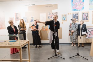 Открытие выставки «Быть рядом, но не там. 60 лет Уктусской школе» в Ельцин Центре
