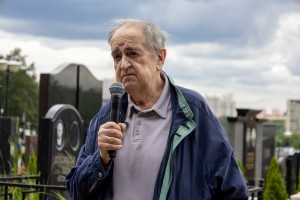 Открытие памятника на могиле Геннадия Бурбулиса
