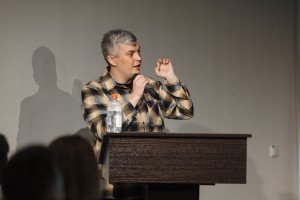 Лекция Арсения Моисеенко «Видеобум в СССР: первые видеосалоны, репертуары и борьба за монополию»