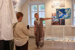 «Выходные на Никитской» Кураторская экскурсия по выставке «10 лет в Центре»