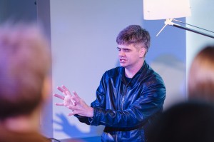 Спектакль «ЛайкаРоллингСтоун» в Ельцин Центре