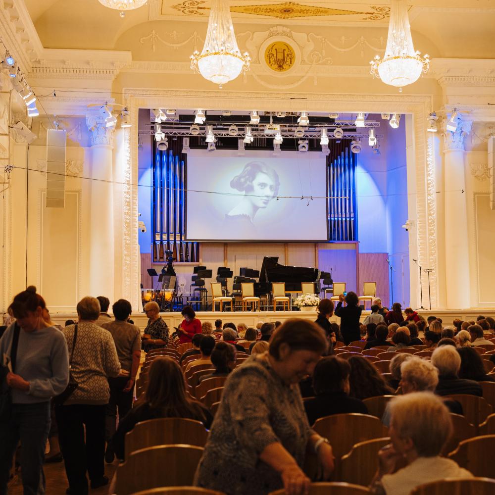 IX Международный конкурс пианистов памяти Веры Лотар-Шевченко открыт