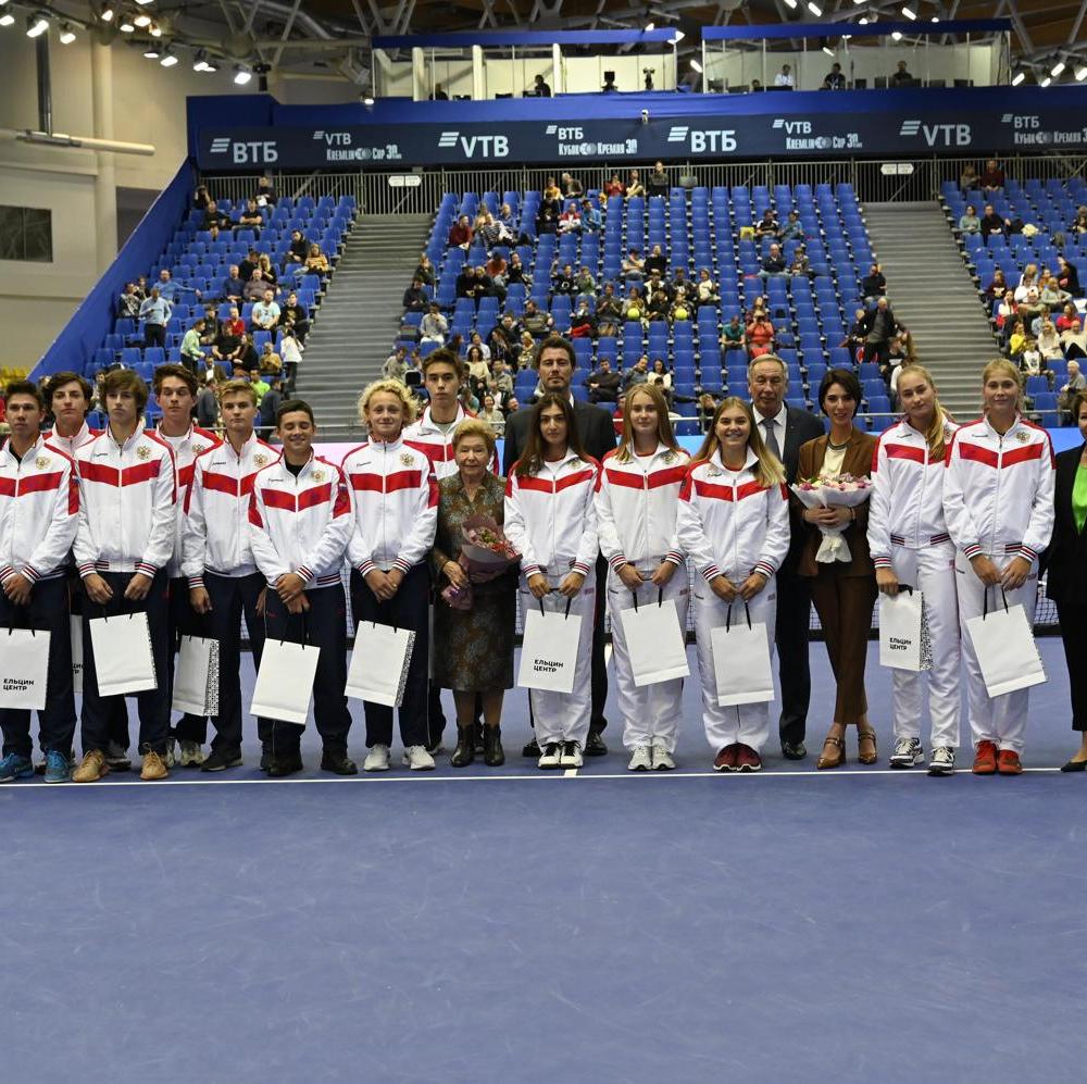 На Кубке Кремля чествовали теннисных стипендиатов
