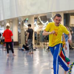 Утренняя зарядка для всех желающих