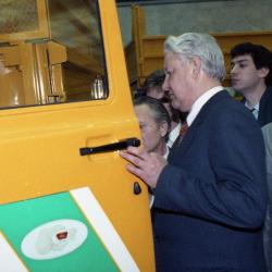 История одного автомобиля и миллионов номеров