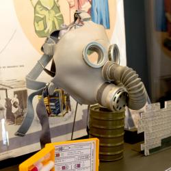 Галина Орлова. Археология противогаза