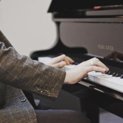 Музыка под абажуром